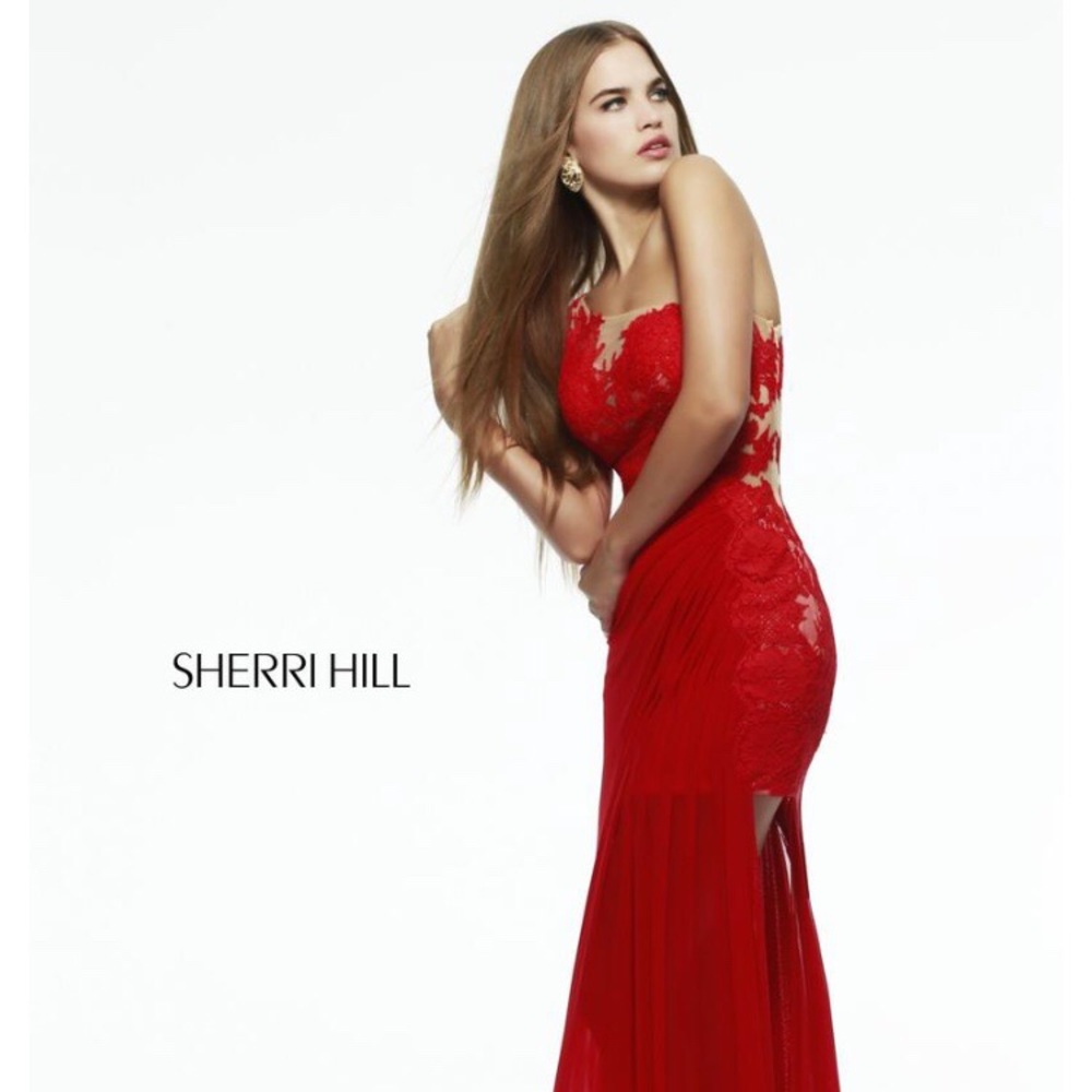 Gorgeous red prom dress